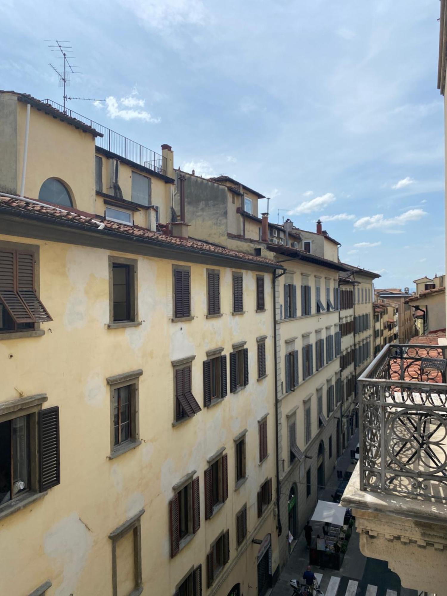 Live Florencia